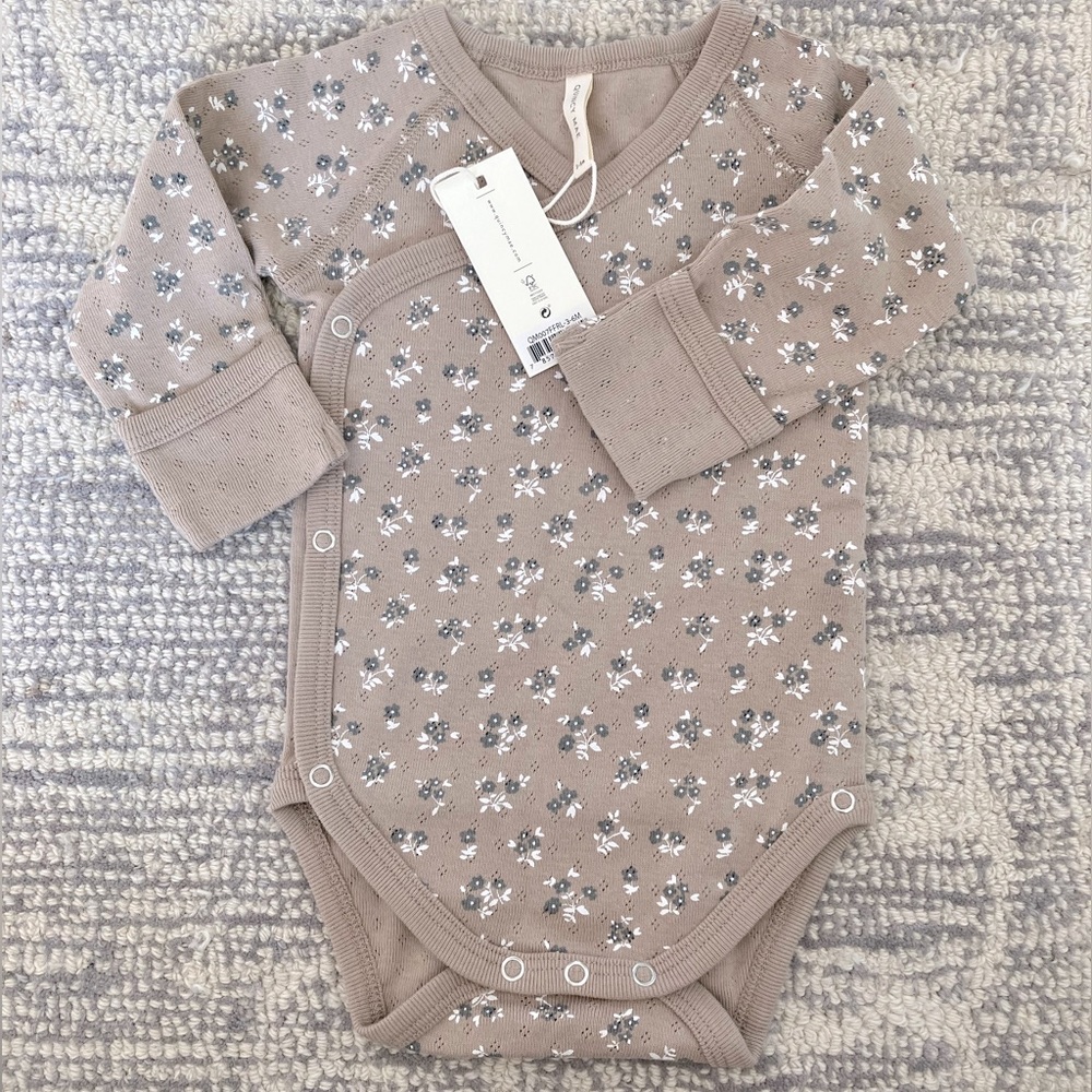 Quincy Mae 3-6 month organic pointelle floral kimono onesie NWT